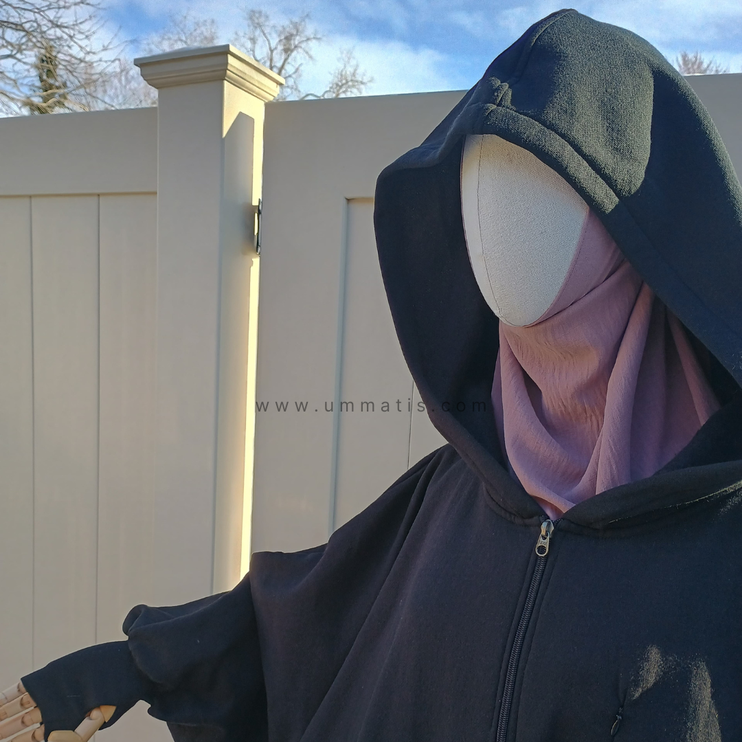 Haya Poncho - Black