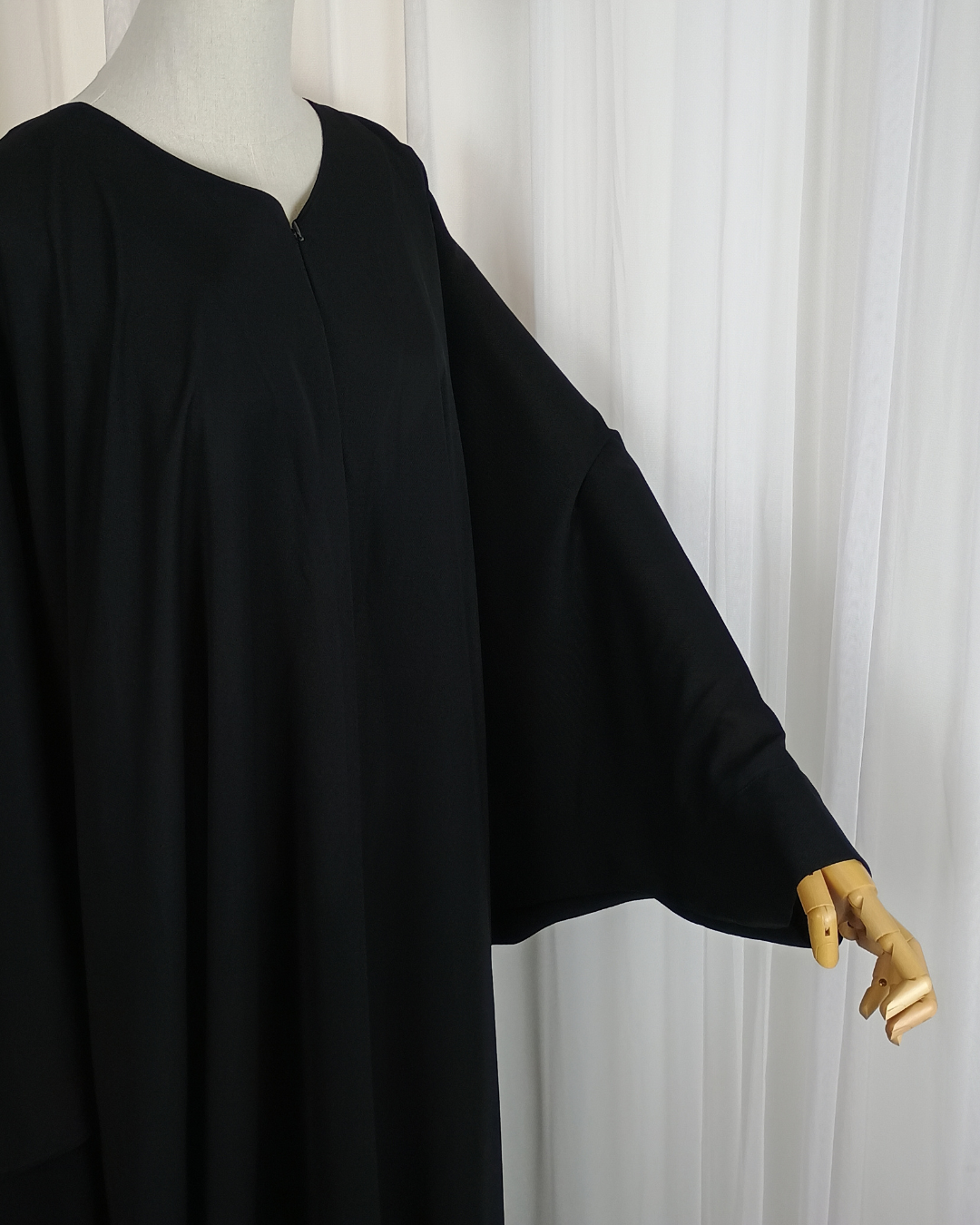 Bisht Black - Size 58