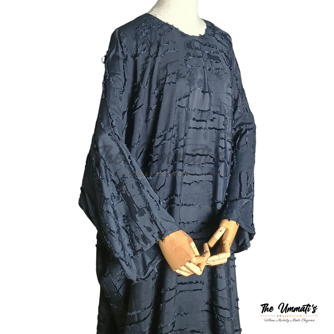 Bisht Textured Abaya - Navy