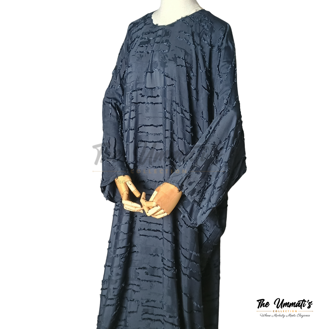 Bisht Textured Abaya - Navy