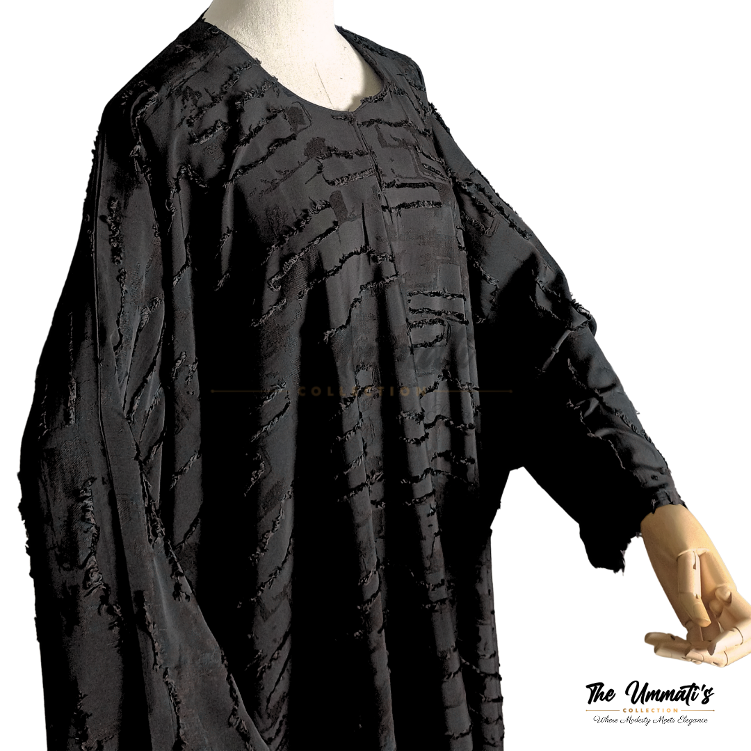 Bisht Textured Abaya - Black