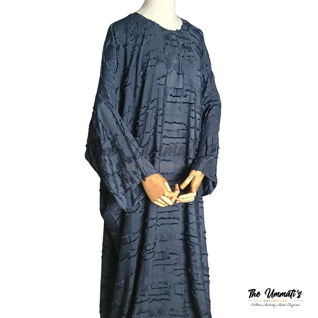 Bisht Textured Abaya - Navy